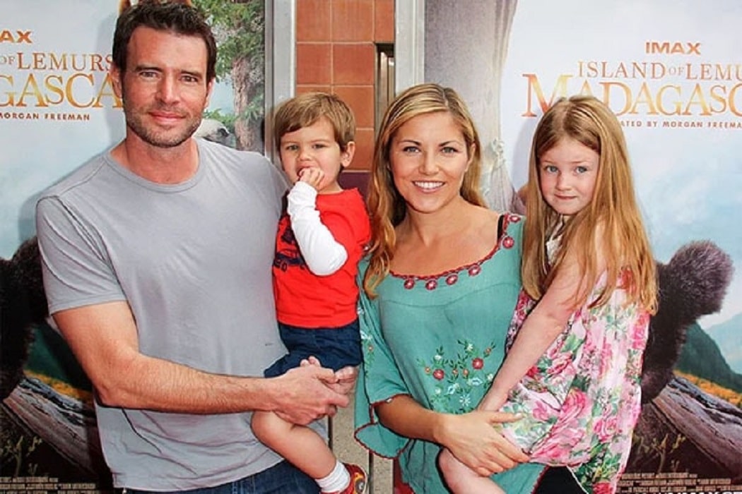 Keller with his dad, mom and sister